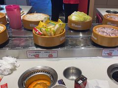 -龍歌自助小火锅(市北CBD万达店)