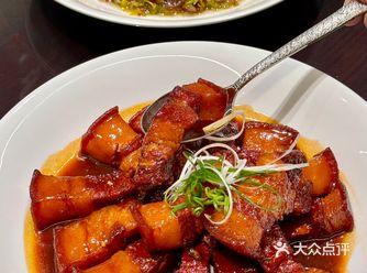 既是茶馆也是餐厅！能在这里坐一下午…