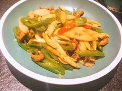 春笋炒香螺-丝路金桃·新疆菜(徐汇店)