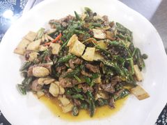 -味老大土碗菜(中山三路店)