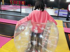 -嘿哟动霸CHUA·新潮玩运动娱乐中心·蹦床滑冰团建乐园