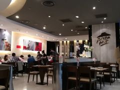 大堂-必胜客(百联又一城店)