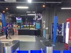 -超时空蹦床团建·VR潮玩运动娱乐·生日派对游乐园(金桥店)