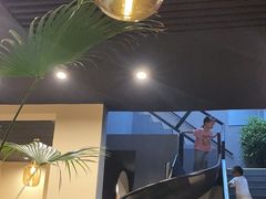 -公园北鹿·铃兰餐厅(齐盛湖店)