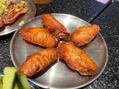 -何妹湿辣牛肉·粤式烧烤砂煲(桂雅路店)