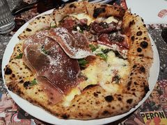 四季披萨-BOTTEGA意库(中骏世界城店)
