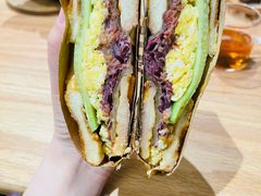 -Catch Bagel(芳草地店)