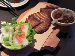 -大头虾越式风味餐厅(光明广场店)