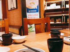 -云海肴·汽锅鸡·云南菜(天山百盛优客店)