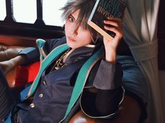 -米游妙妙屋cosplay换装自拍摄影体验馆