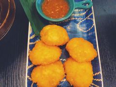 Golden虾饼-浩海火燒雲傣家菜(芮欧百货店)