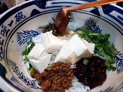 豆花米线-蜗牛小馆醉乡民谣云南菜(惠新西里店)