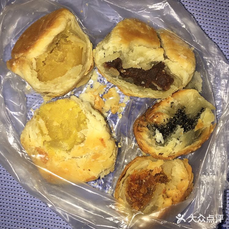 瞎吃合集[调皮]｜疯狂踩雷de12月份de外卖&小零嘴&饭们 