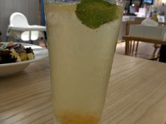 -F+轻食健身赋能空间(中华北路国贸商场店)