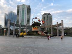 -人民广场