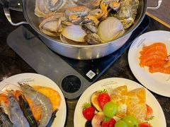 -川骄海鲜自助(王府井奥莱UP TOWN店原世界之花店)