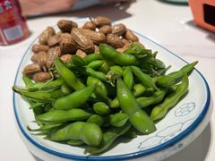 -嗨辣小聚·盘锦河蟹·海鲜烧烤龙虾(盘锦十年好店)