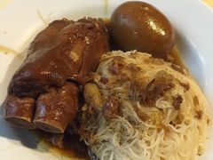 -阿水狮猪脚大王(台中公园店)