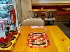 -华记煲仔华·煲仔饭(市桥易发店)
