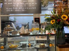 面包甜点陈列柜-O'mills Sourdough Bakery&Bistro(永嘉路店)