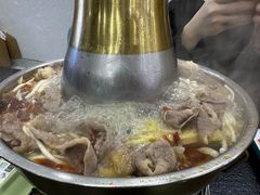 -撒拉人家.酸菜牦牛肉火锅