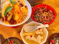 -拐枣巷小串串(财大店)