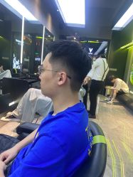 -不迫先生专业男士剪发