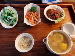 -大美母婴月子中心