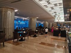 -圣丰索菲特·2 On 988 Café 自助餐厅