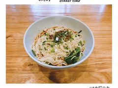 干溜小面-车沾巷·重庆老味豌杂面