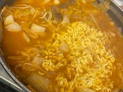 -炙韩料理·部队锅专门店