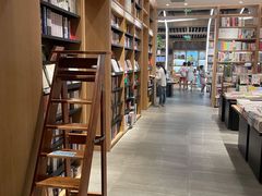 -覔书店(壹方城店)