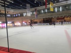 -冠军冰场(环球中心店)