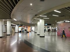 -公园前(地铁站)