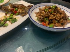 青蛙-董厨煨汤馆(车站路店)