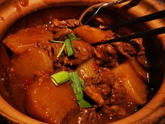 牛腩白萝卜煲-汤城小厨•粤菜•靓汤(苏州街店)