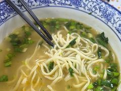-陇上全荟兰州传统牛肉面(延吉路店)