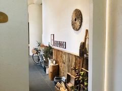 -半勺舒舒生日蛋糕店