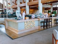 -亚龙湾喜来登·美景台大堂吧