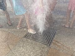 -东钱湖水上乐园(南门)