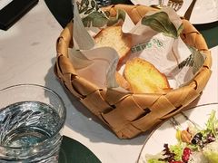 -ins森林童话餐厅coffee&bistro