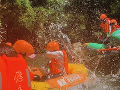 -雅鲁激流探险漂流