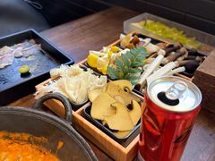 -花菇朵·云山雀 ll 野生菌火锅·精品云南菜(万柳店)