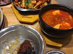 -姜虎东白丁烤肉(虹桥天地店)