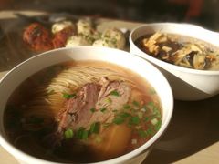 -老西白点心店
