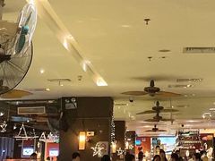 大堂-大头虾越式风味餐厅(光明广场店)