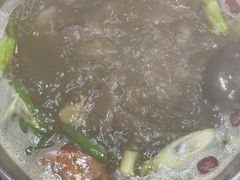 -乡土黄·鲜牛肉火锅·小龙虾(兴业街店)