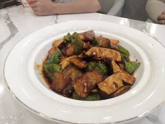 -江城燕子大排档(江汉路步行街店)