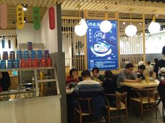 -花馬肆.云南过桥米线(汉神购物广场现场熬汤店)