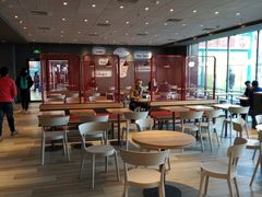 用餐区-肯德基(堤口店)